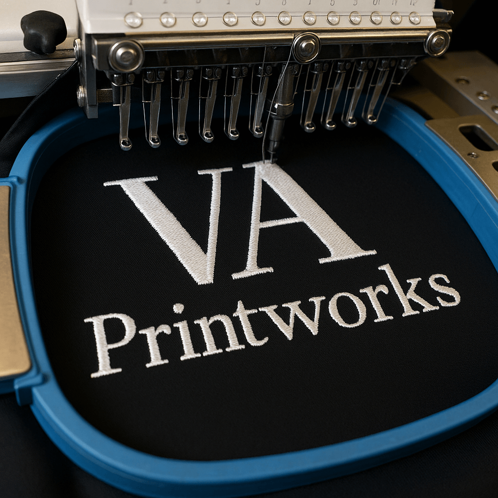 Van Ontwerp tot Gedrukt: Ons Proces Uitgelegd - Gidsen artikel VA Printworks Breda over kledingbedrukking en voertuigbelettering